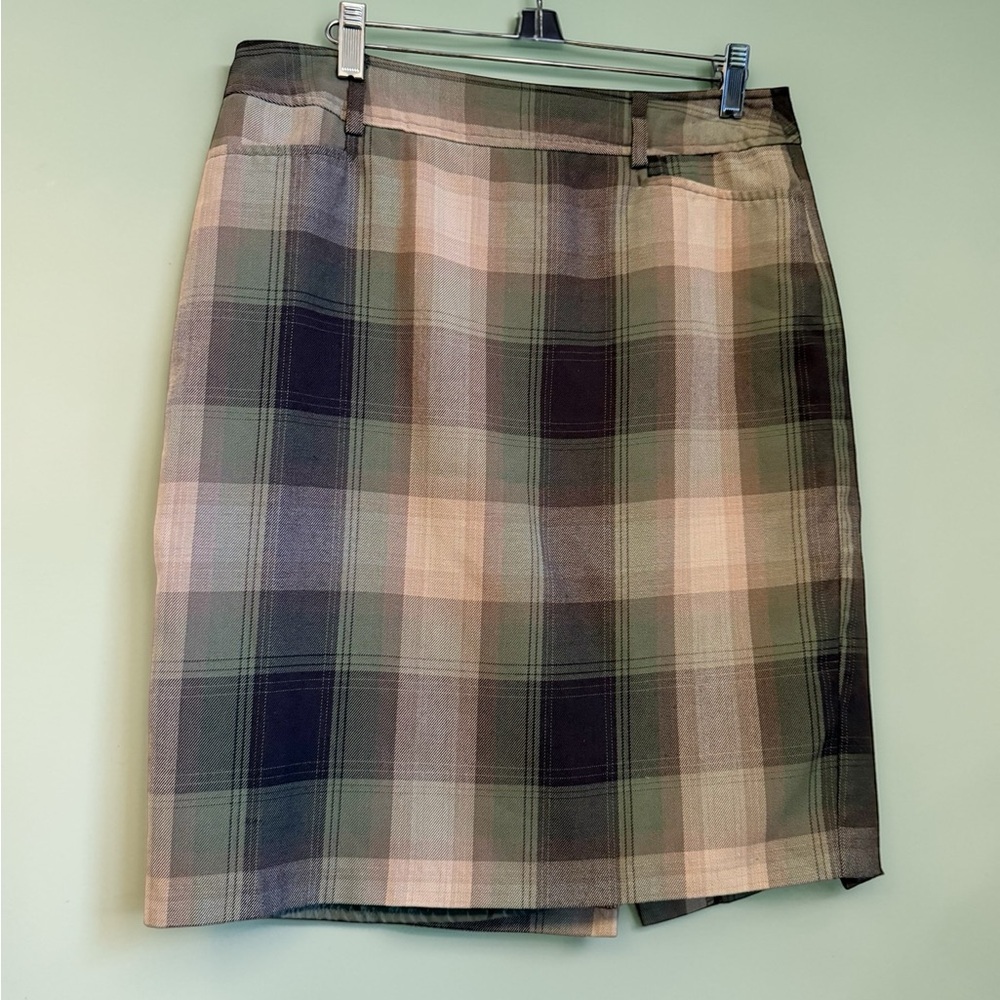 Dress Barn Plaid Pencil Skirt in Green and Pink